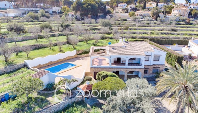Resale - Villa - Benissa