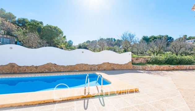 Resale - Villa - Benissa
