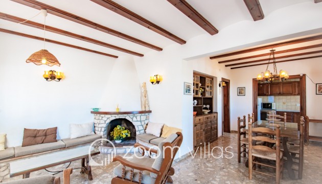 Resale - Villa - Benissa