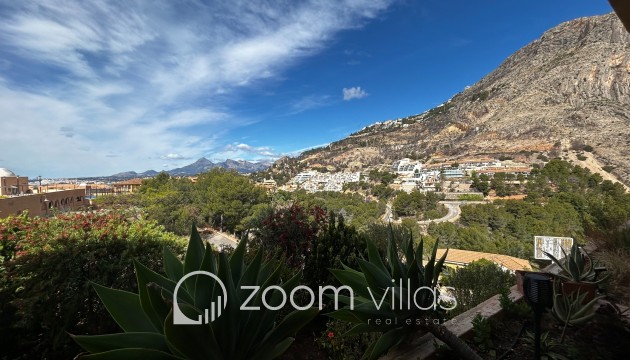 Resale - Apartment - Altea