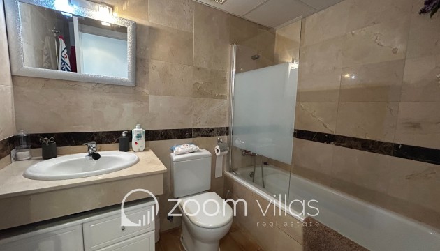 Resale - Apartment - Altea