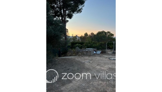 Wiederverkauf - Grundstück - Benissa