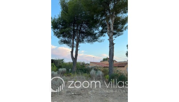 Wiederverkauf - Grundstück - Benissa