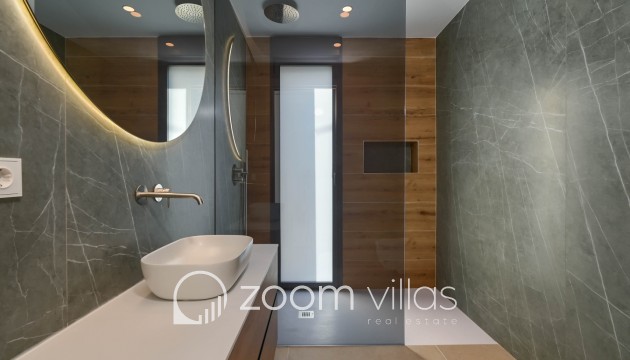 Resale - Villa - Calpe