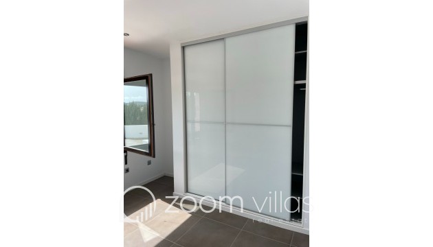 Resale - Villa - Moraira