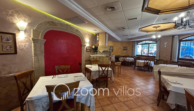 Wiederverkauf - Gewerbe Immobilie - Calpe