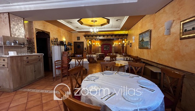 Wiederverkauf - Gewerbe Immobilie - Calpe