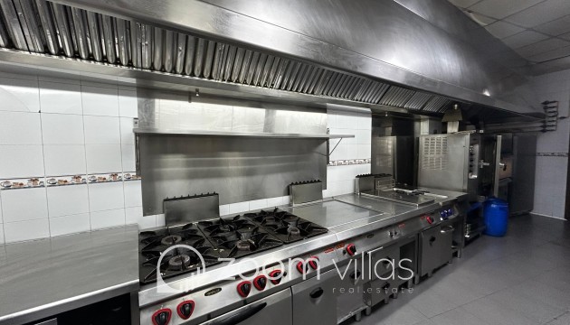 Wiederverkauf - Gewerbe Immobilie - Calpe