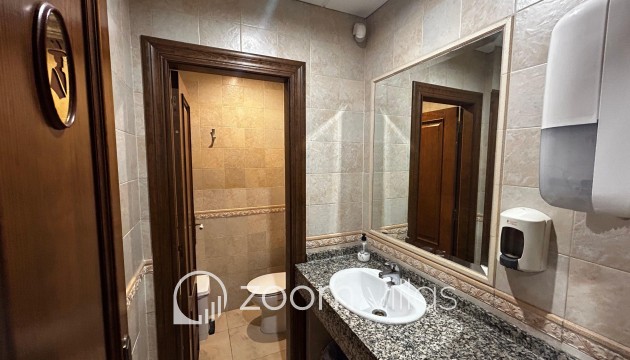 Wiederverkauf - Gewerbe Immobilie - Calpe