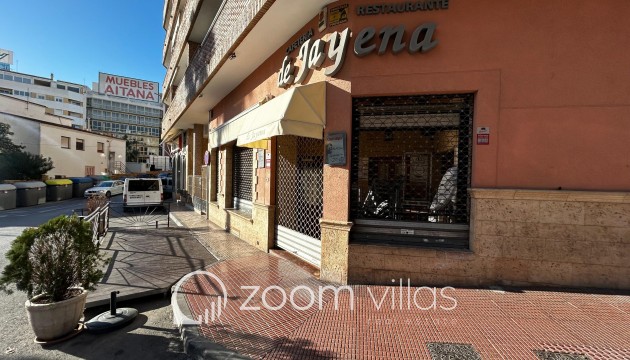 Wiederverkauf - Gewerbe Immobilie - Calpe