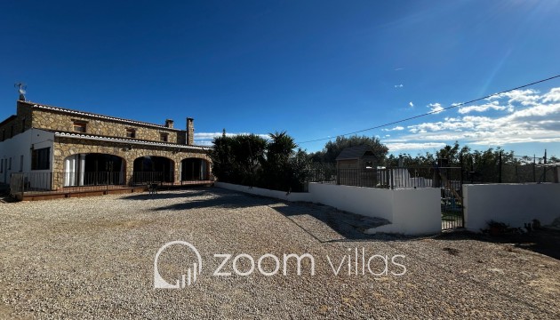 Wiederverkauf - Villa - Benissa