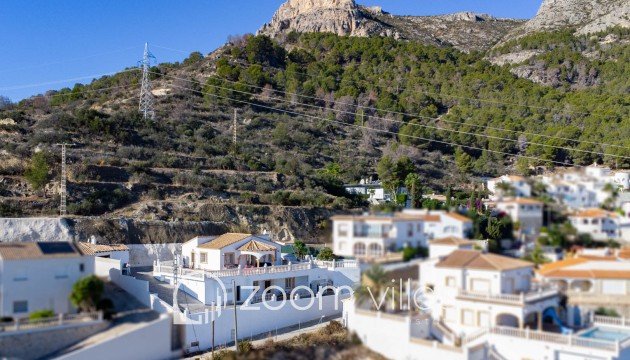 Resale - Villa - Calpe - Partida Les Cucarres