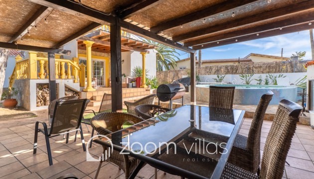 Wiederverkauf - Villa - Denia - Almadraba