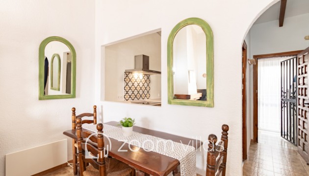 Reventa - Villa / Semi pareado - Benissa