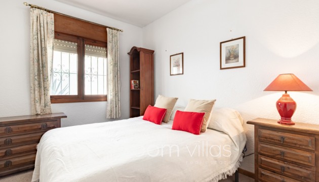 Reventa - Villa / Semi pareado - Benissa