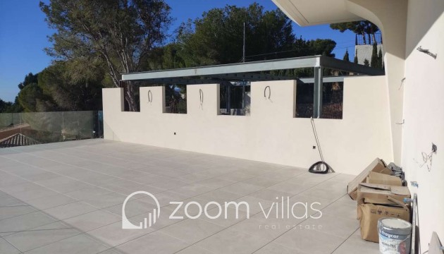 Resale - Villa - Altea