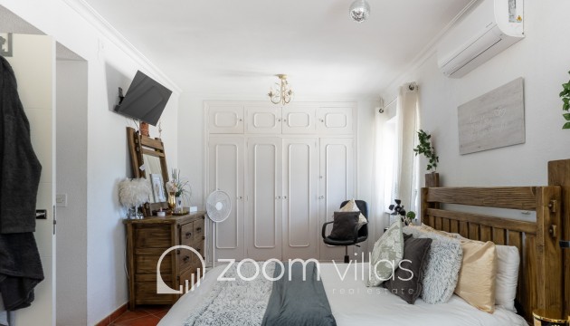 Resale - Villa - Denia - La Xara