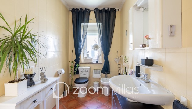 Resale - Villa - Denia - La Xara