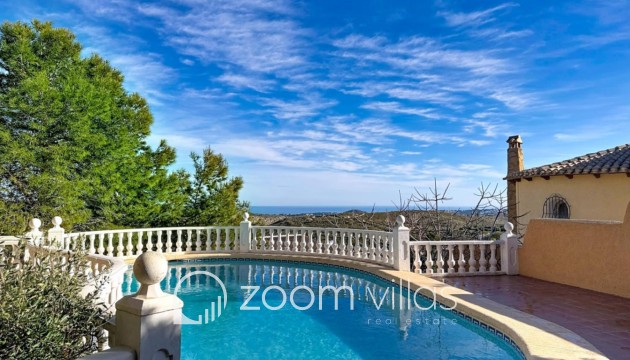 Resale - Villa - Benitachell  - Encinas