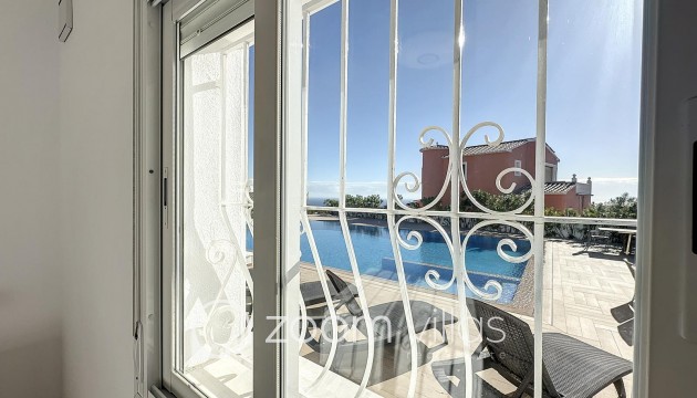 Resale - Villa - Benitachell  - Magnolias