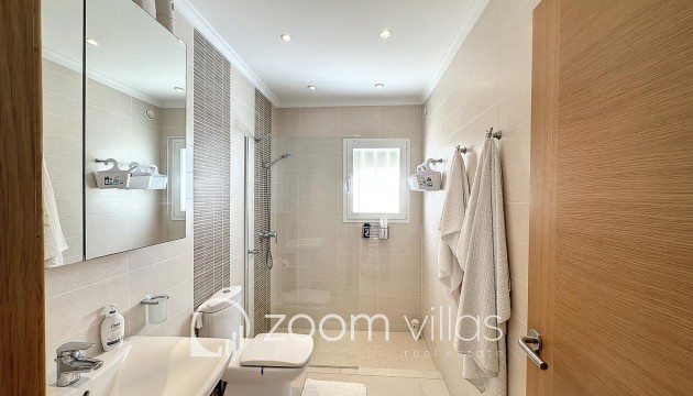 Resale - Villa - Benitachell  - Magnolias