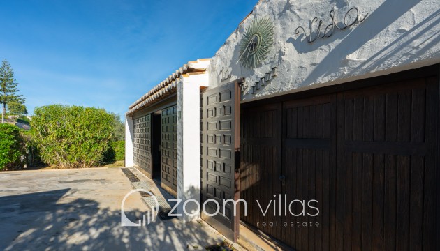 Resale - Villa - Jávea - Tosalet