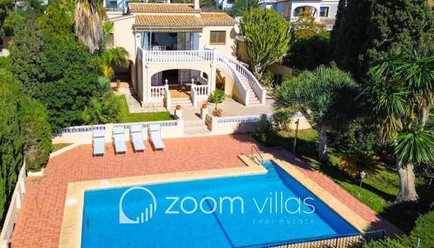 Resale - Villa - Moraira