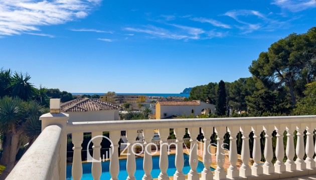 Resale - Villa - Moraira