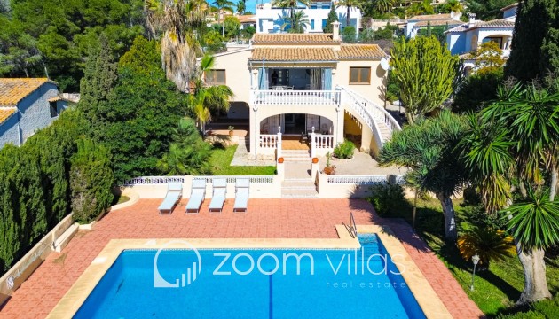 Resale - Villa - Moraira