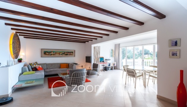 Resale - Villa - Moraira