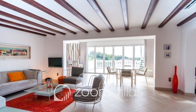 Resale - Villa - Moraira