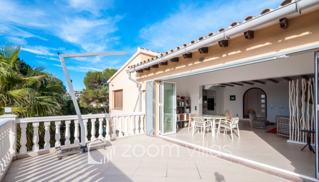 Resale - Villa - Moraira