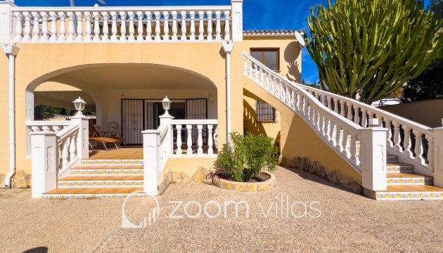 Resale - Villa - Moraira