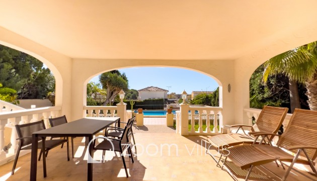 Resale - Villa - Moraira