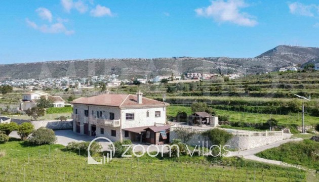 Herverkoop - Farm - Benitachell  - Centro