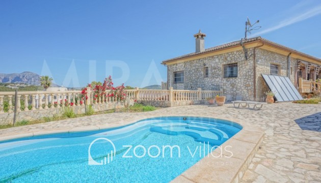 Herverkoop - Farm - Benitachell  - Centro