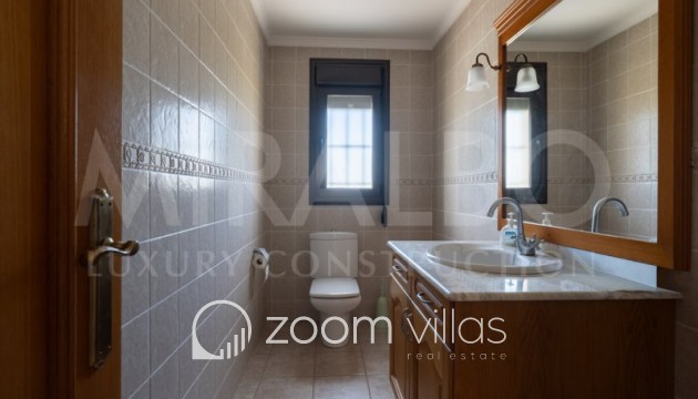 Herverkoop - Farm - Benitachell  - Centro