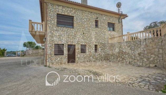 Herverkoop - Farm - Benitachell  - Centro