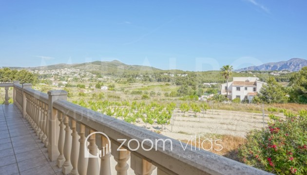 Herverkoop - Farm - Benitachell  - Centro