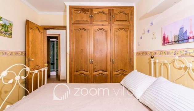 Resale - Villa - Benissa - 03725