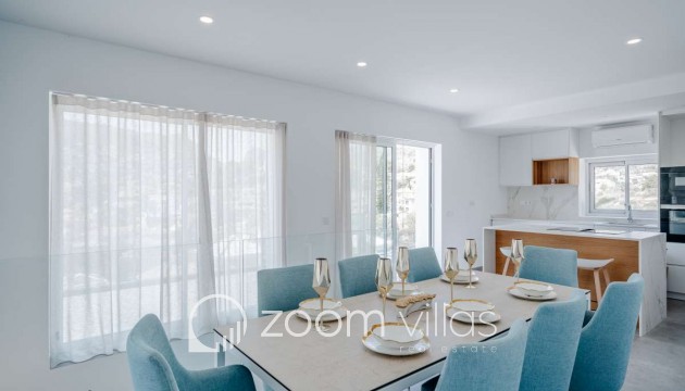 Resale - Villa - Calpe - 03710