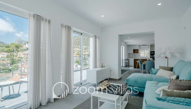 Resale - Villa - Calpe - 03710