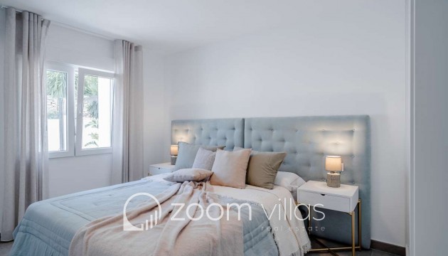 Resale - Villa - Calpe - 03710