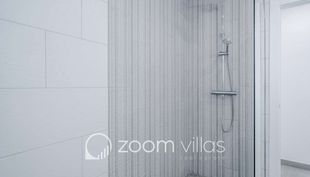 Resale - Villa - Calpe - 03710