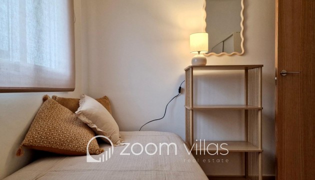 Resale - Villa / Semi-detached - Calpe - 03710