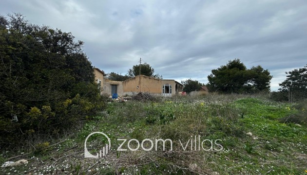 Resale - Plot / Land - Benissa - 03720