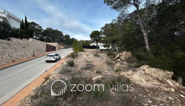 Resale - Plot / Land - Benissa - 03720