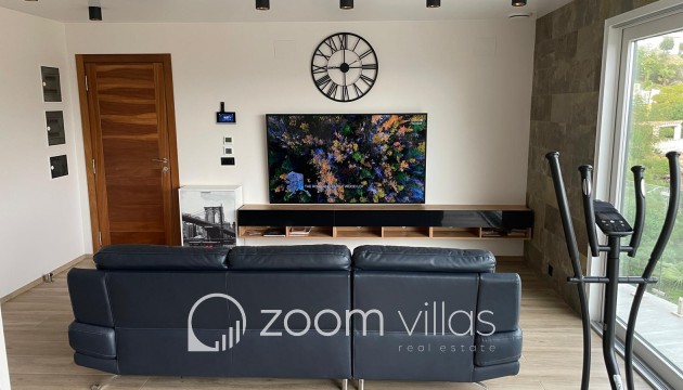 Resale - Villa - Calpe - 03710