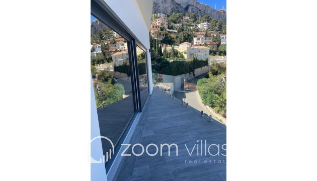 Resale - Villa - Calpe - 03710