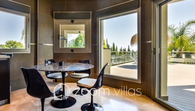 Resale - Villa - Benissa - La Fustera